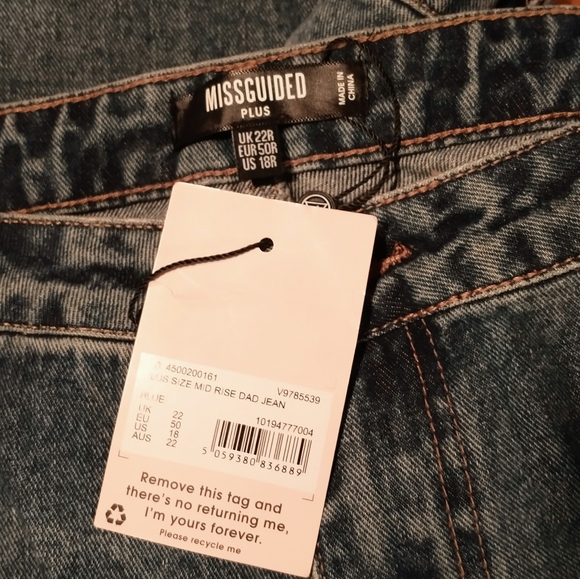 Missguided plus size blue mid rise dad jeans - Picture 2 of 6